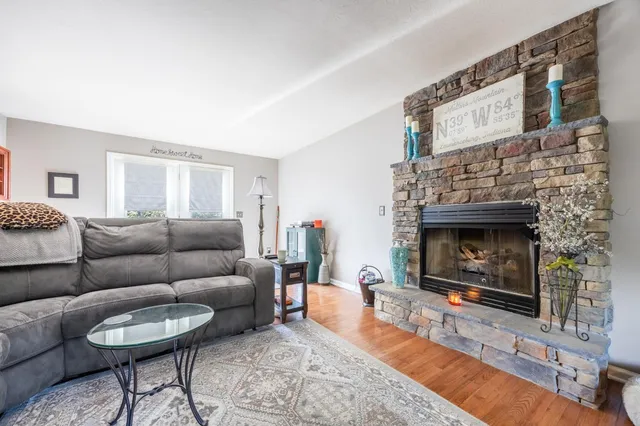 $399,900 | 18133 Rainbow Road, Lawrenceburg, IN 47025