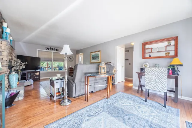 $399,900 | 18133 Rainbow Road, Lawrenceburg, IN 47025