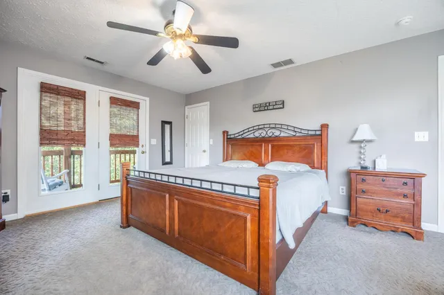 $399,900 | 18133 Rainbow Road, Lawrenceburg, IN 47025