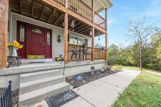 $399,900 | 18133 Rainbow Road, Lawrenceburg, IN 47025