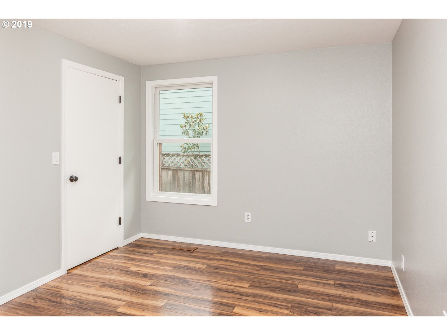 150 Kingsgate Road Lake Oswego, OR 97035 - Photo 14 of 20 Gallery Image 14
