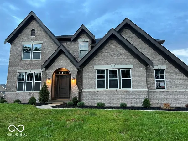 $3,950 | 12467 Coastal Place, Fishers, IN 46037