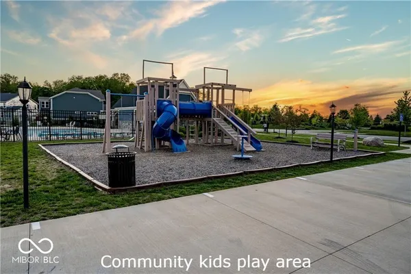 $3,950 | 12467 Coastal Place, Fishers, IN 46037