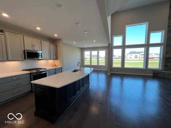 $3,950 | 12467 Coastal Place, Fishers, IN 46037