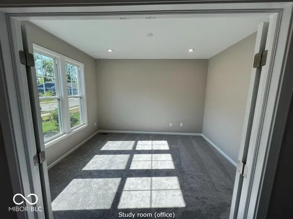 $3,950 | 12467 Coastal Place, Fishers, IN 46037