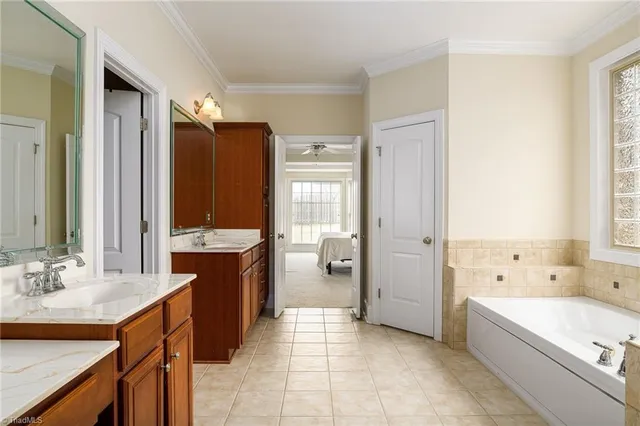 $595,000 | 203 Christi Lane, Kernersville, NC 27284