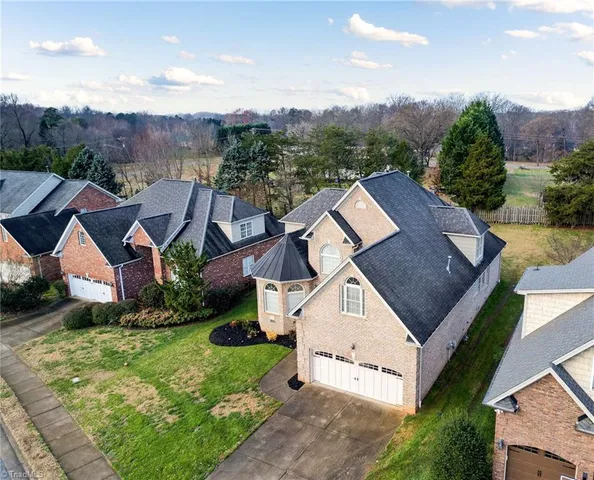 $595,000 | 203 Christi Lane, Kernersville, NC 27284