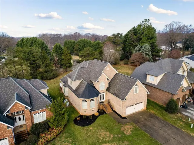 $595,000 | 203 Christi Lane, Kernersville, NC 27284