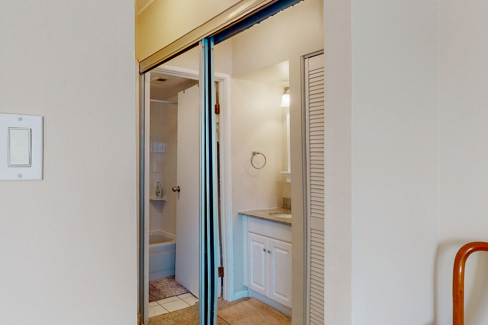 6443 Clarendon Hills Road, Unit 411K Willowbrook, IL 60527 - Photo 15 of 28