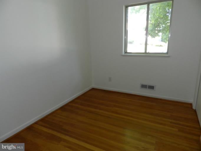 6744 Fox Meadow Road Baltimore, MD 21207 - Photo 4 of 13 Bedroom