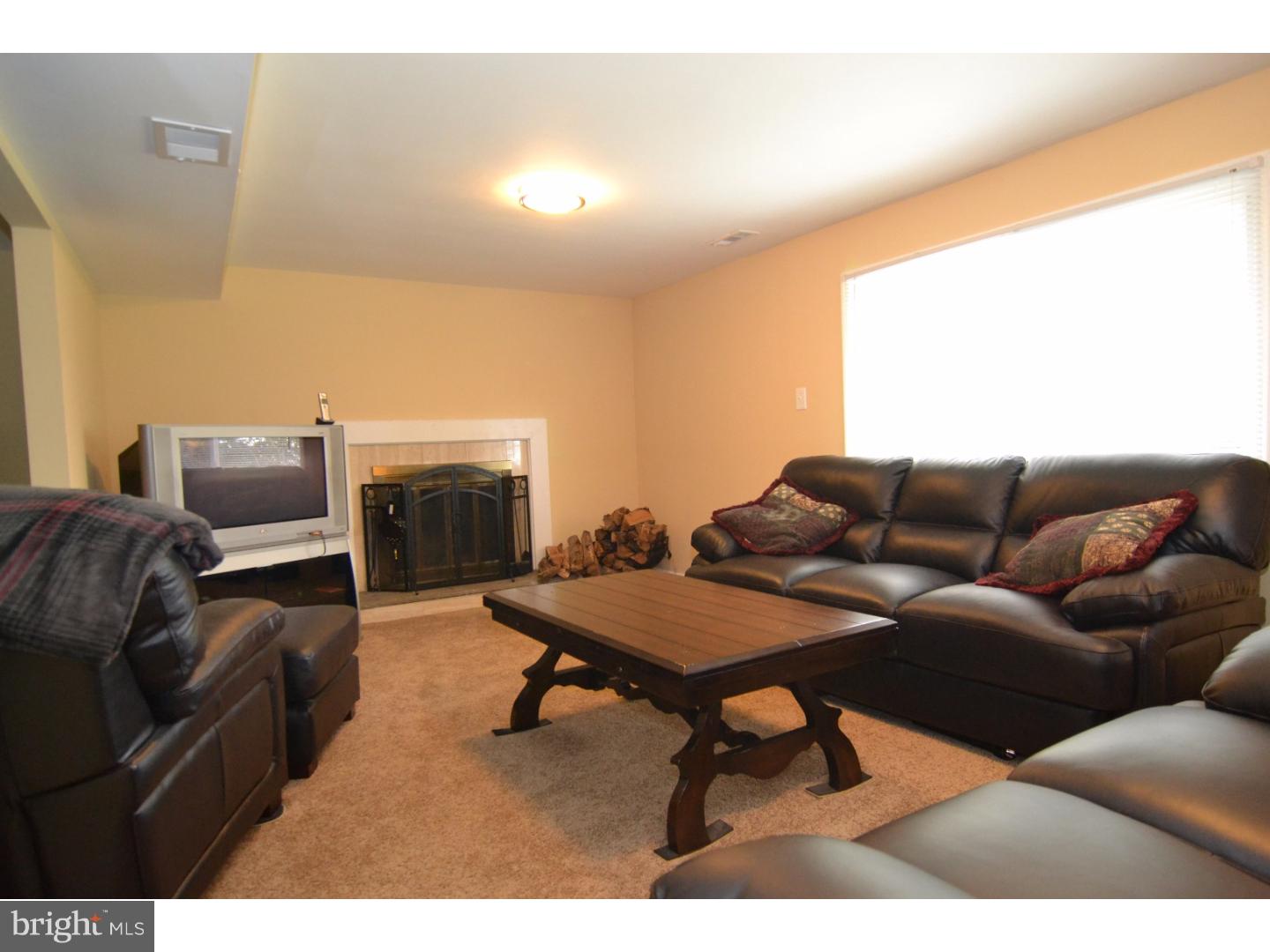 211 Green Ridge Road Voorhees, NJ 08043 - Photo 2 of 14