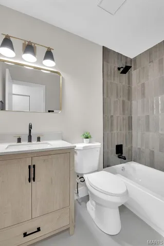 $375,000 | 4002 Summerfield Parkway, St. Charles, MO 63304