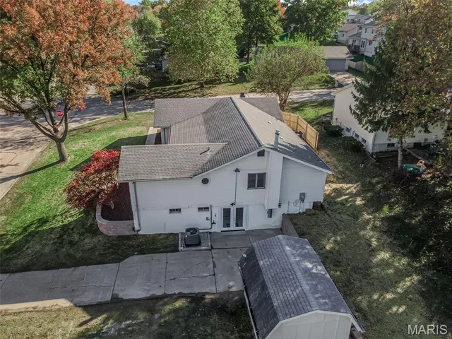 $375,000 | 4002 Summerfield Parkway, St. Charles, MO 63304