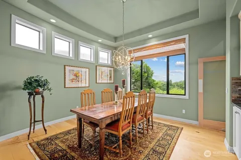 $3,110,000 | 7619 115th Place Northeast, Kirkland, WA 98033