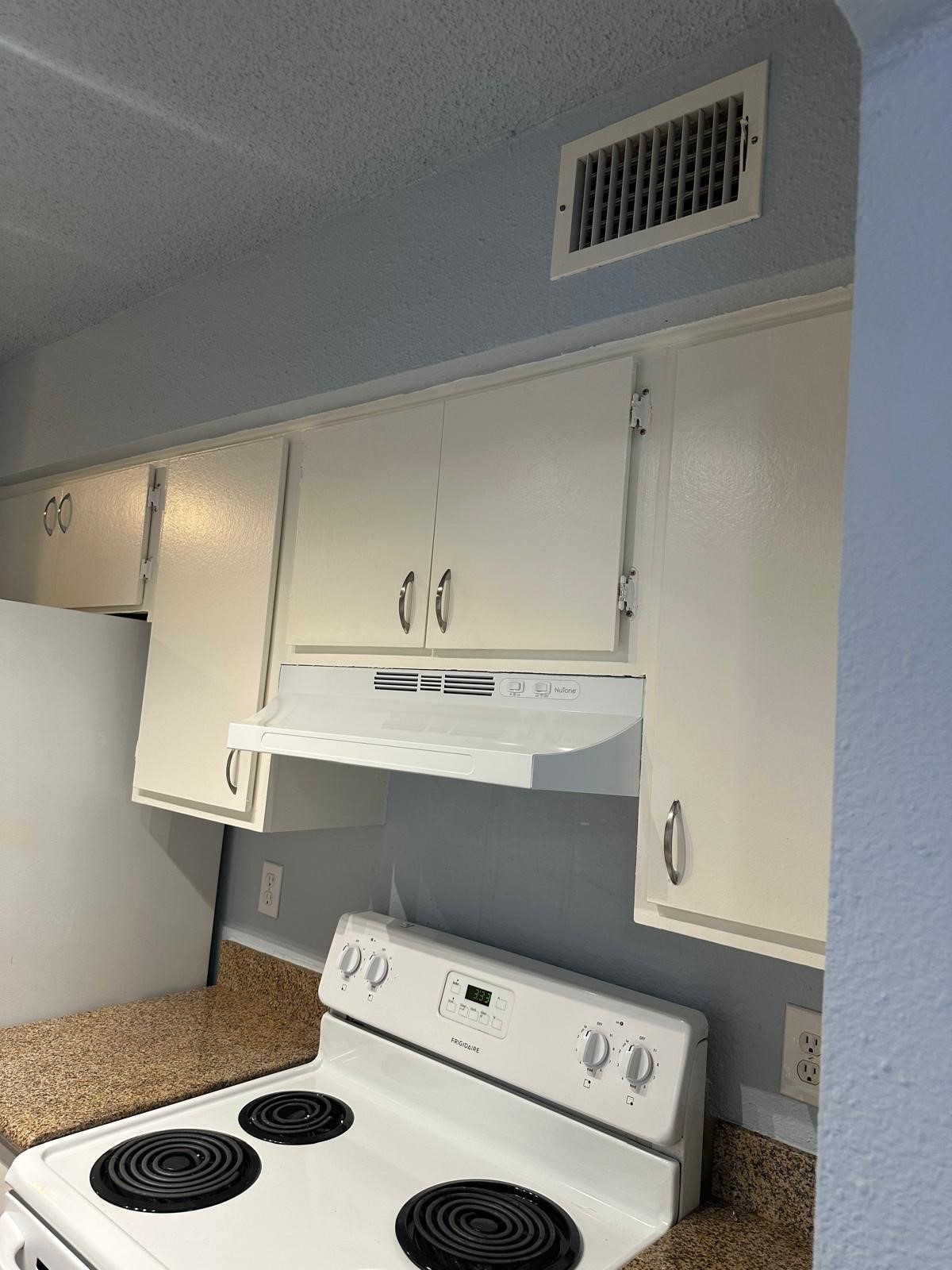 2800 Jeanetta Street, Unit 2809 Houston, TX 77063 - Photo 8 of 38