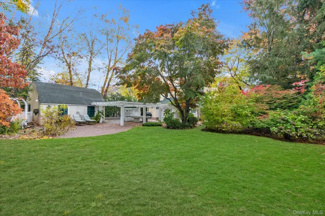 $2,499,000 | 125 Stratford Avenue, Garden City, NY 11530