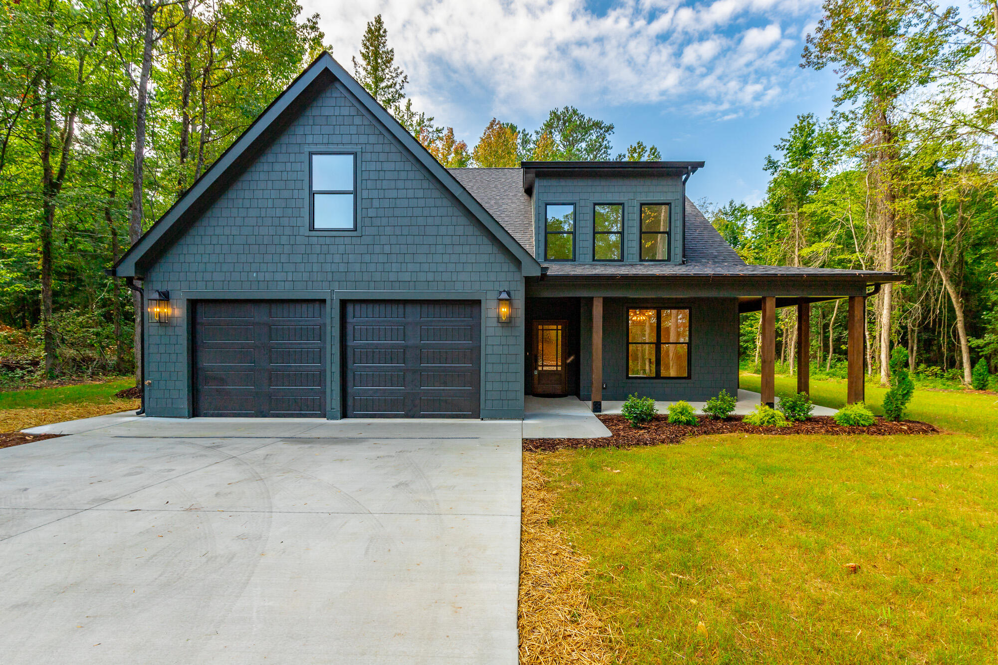 723 Gentry Road Chattanooga, TN 37421 - Photo 1 of 46 Front of the House