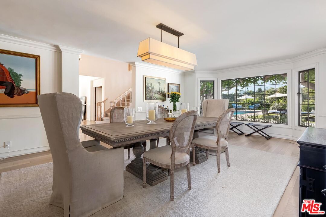 1075 Wallace Ridge Beverly Hills, CA 90210 - Photo 7 of 46