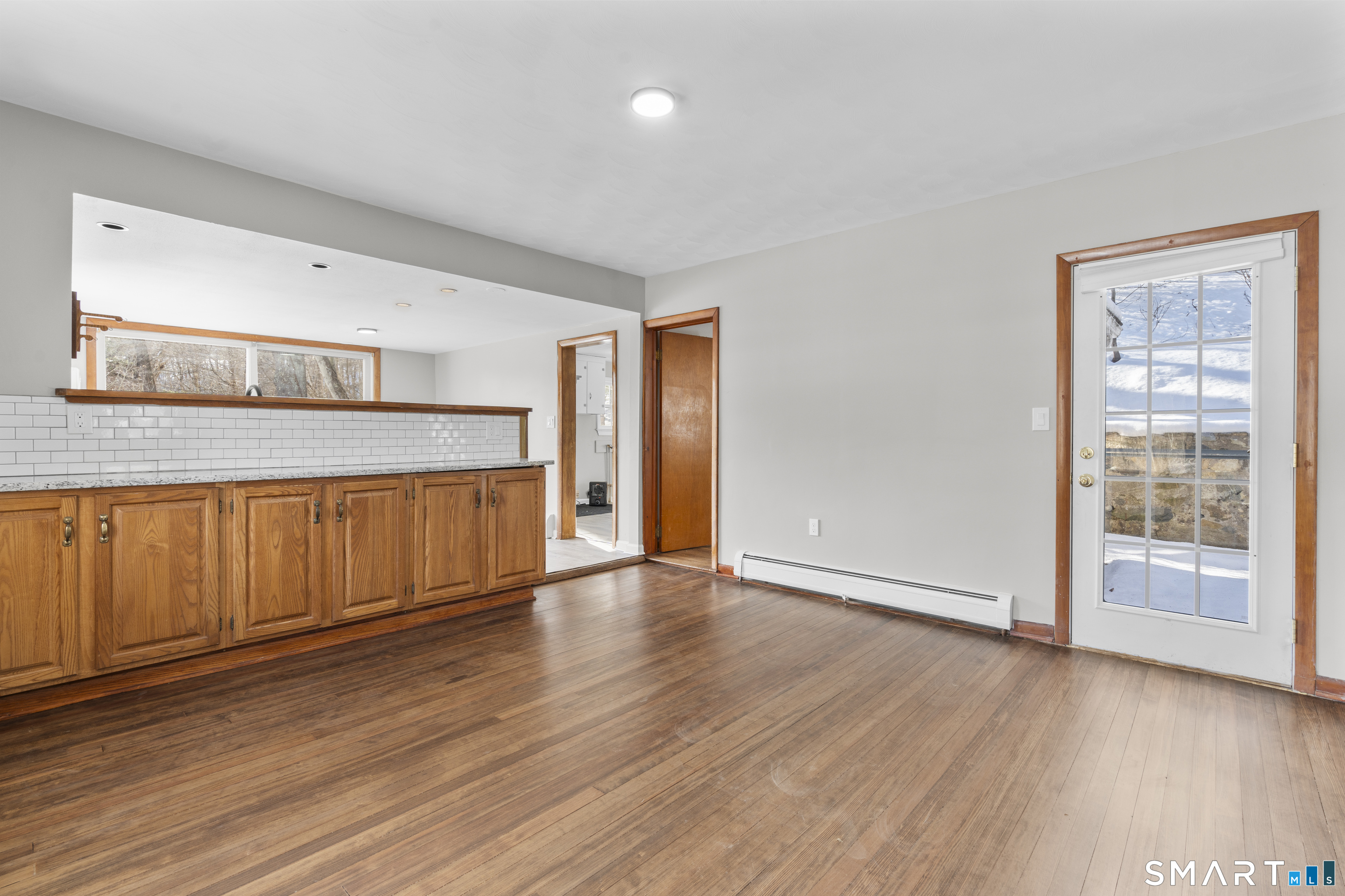 373 Collinsville Road Farmington, CT 06085 - Photo 7 of 29