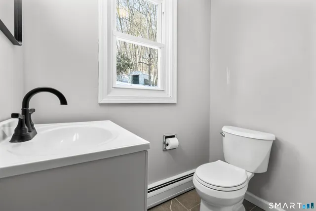 $334,900 | 373 Collinsville Road, Farmington, CT 06085