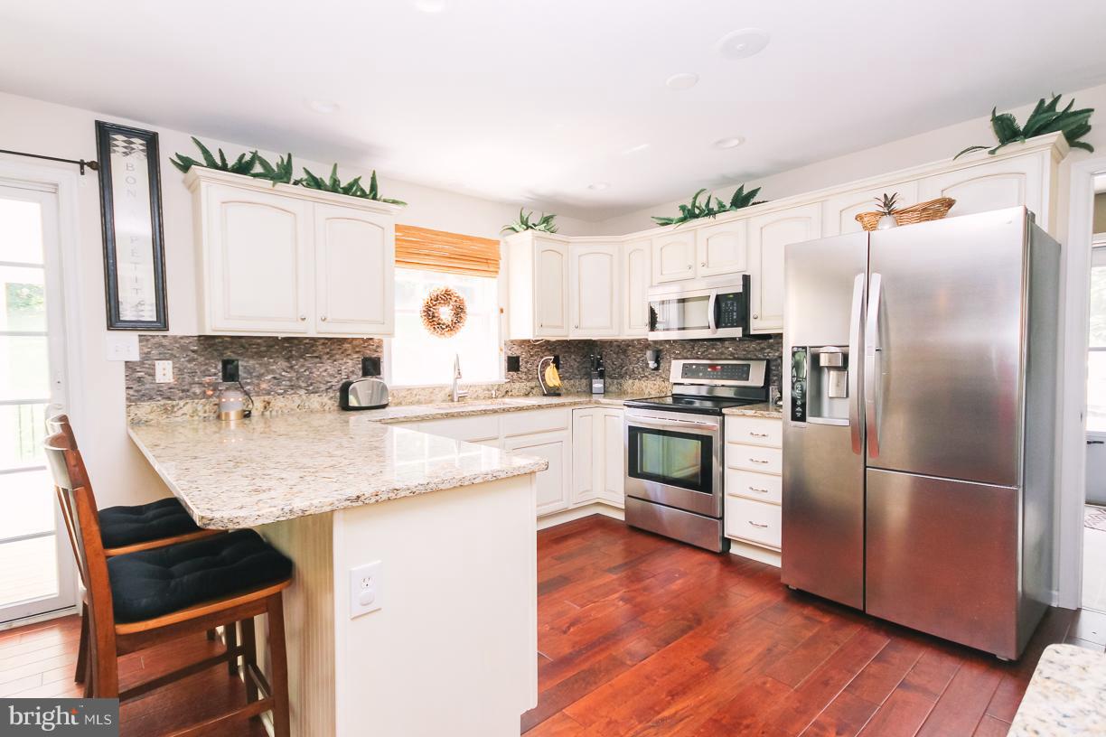 2585 Ebbvale Road Manchester, MD 21102 - Photo 9 of 25 Kitchen