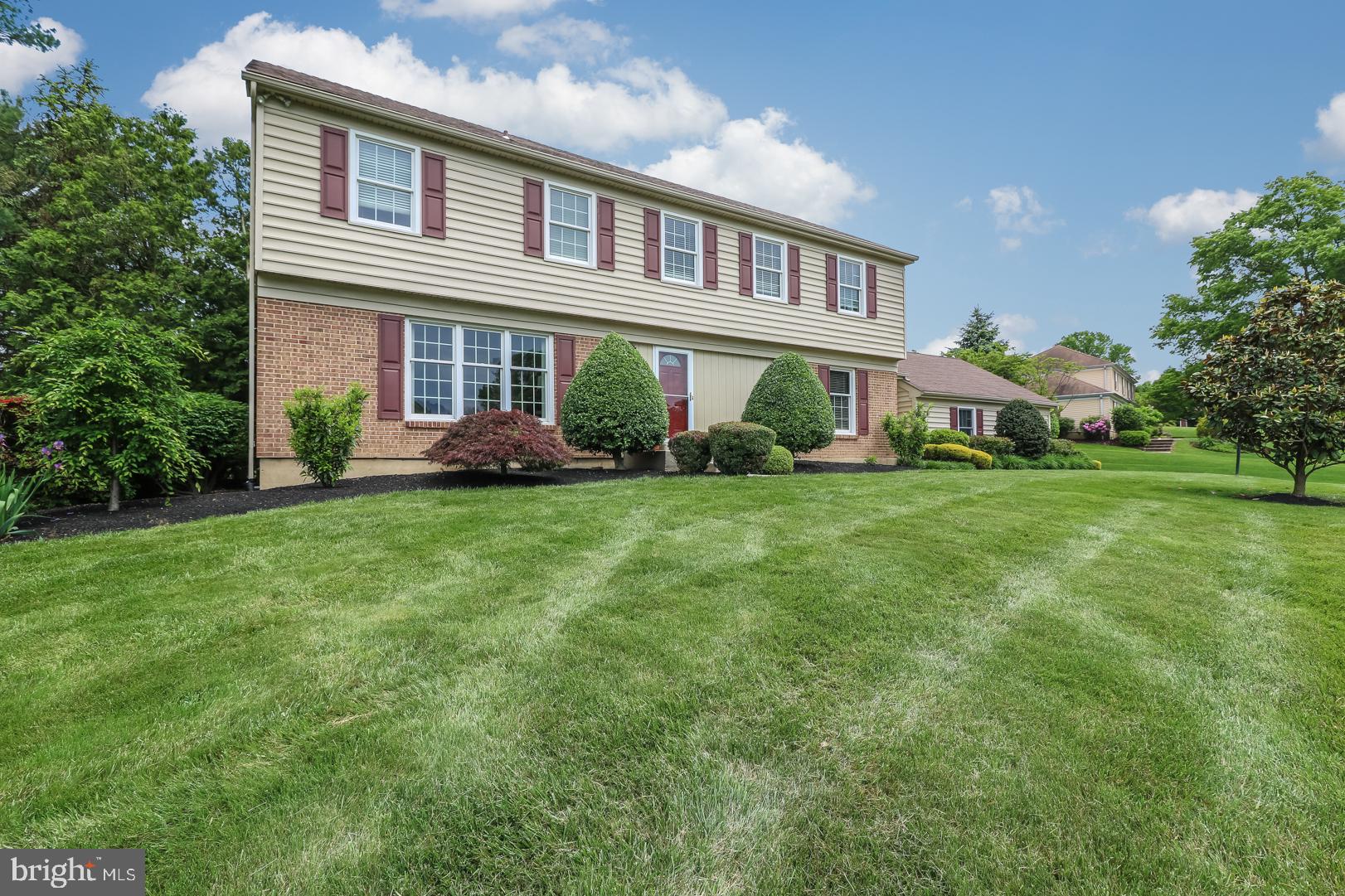318 Cox Road Newark, DE 19711 - Photo 2 of 39 Gallery Image 2