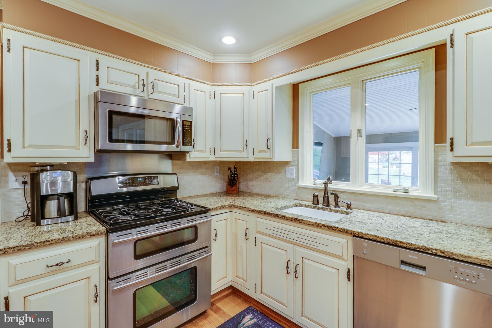 318 Cox Road Newark, DE 19711 - Photo 13 of 39 Gallery Image 13