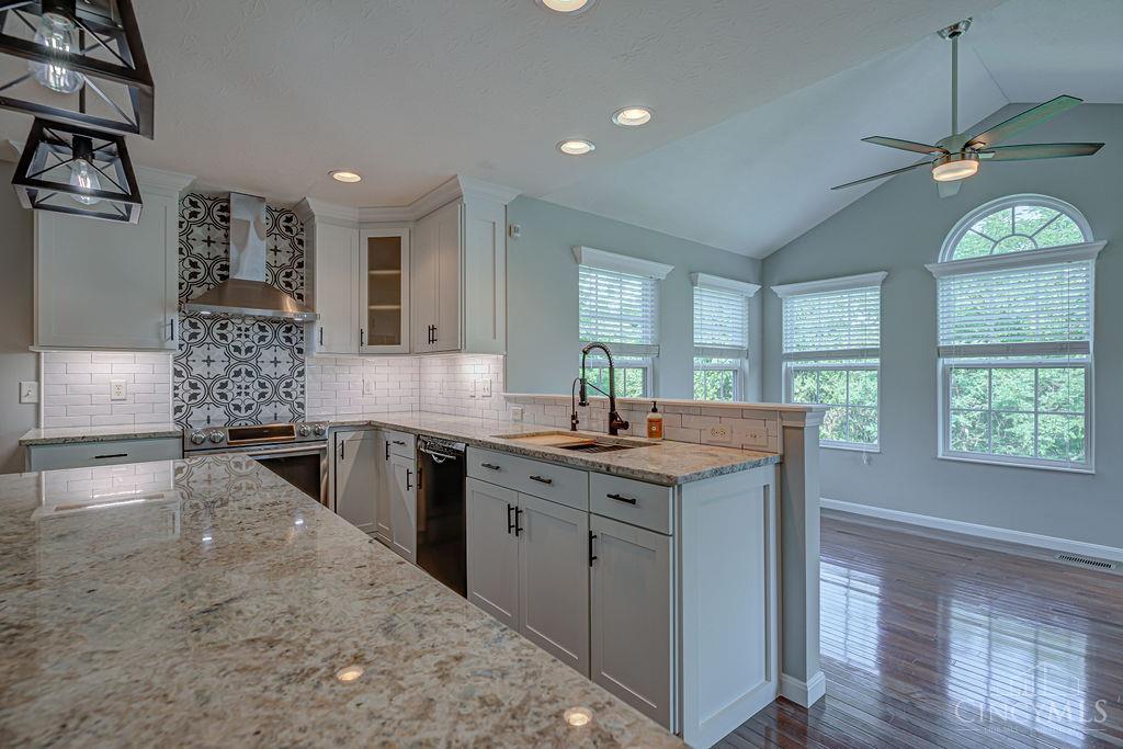 1111 Pond Ridge Circle Hamilton, OH 45013 - Photo 10 of 56 Gallery Image 10