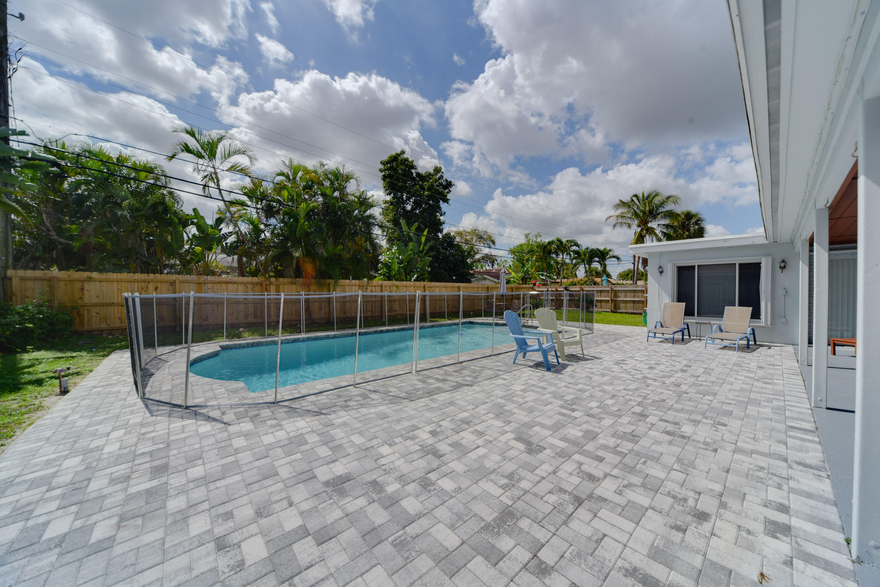 1026 West Camino Real Boca Raton, FL 33486 - Photo 25 of 32 25 Pool