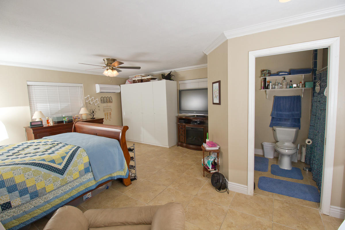 1026 West Camino Real Boca Raton, FL 33486 - Photo 10 of 32 10 In Law Suite Downstairs
