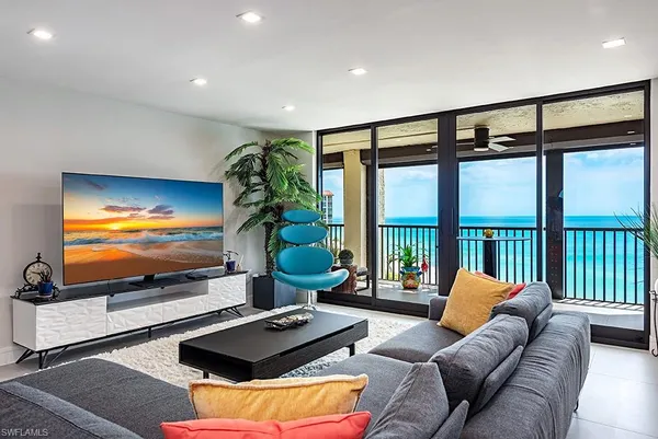 $1,950,000 | 10951 Gulf Shore Drive, Unit 1002, Naples, FL 34108