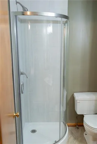 $295,000 | 8718 Golden Lane, De Soto, KS 66018