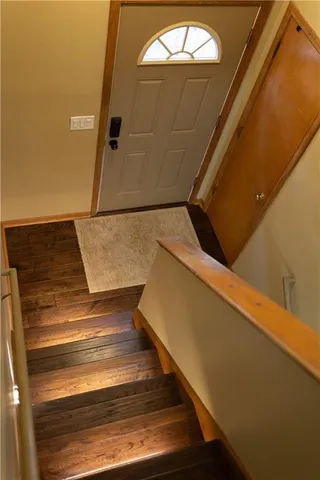 $295,000 | 8718 Golden Lane, De Soto, KS 66018