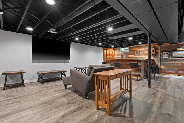 $599,900 | 15935 Hill Court, Brookfield, WI 53005