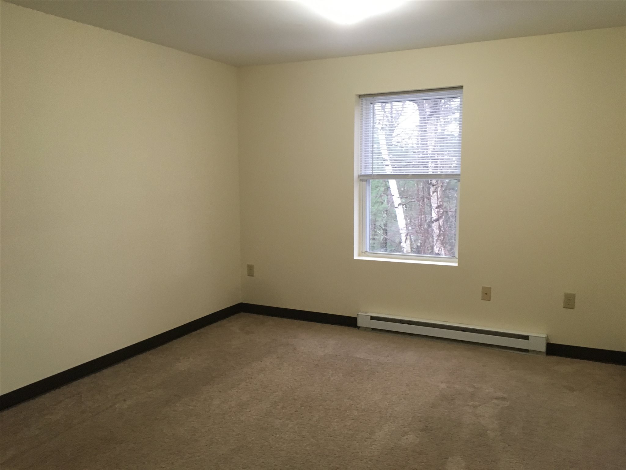 99 Eastern Avenue, Unit 301 Manchester, NH 03104 - Photo 31 of 40