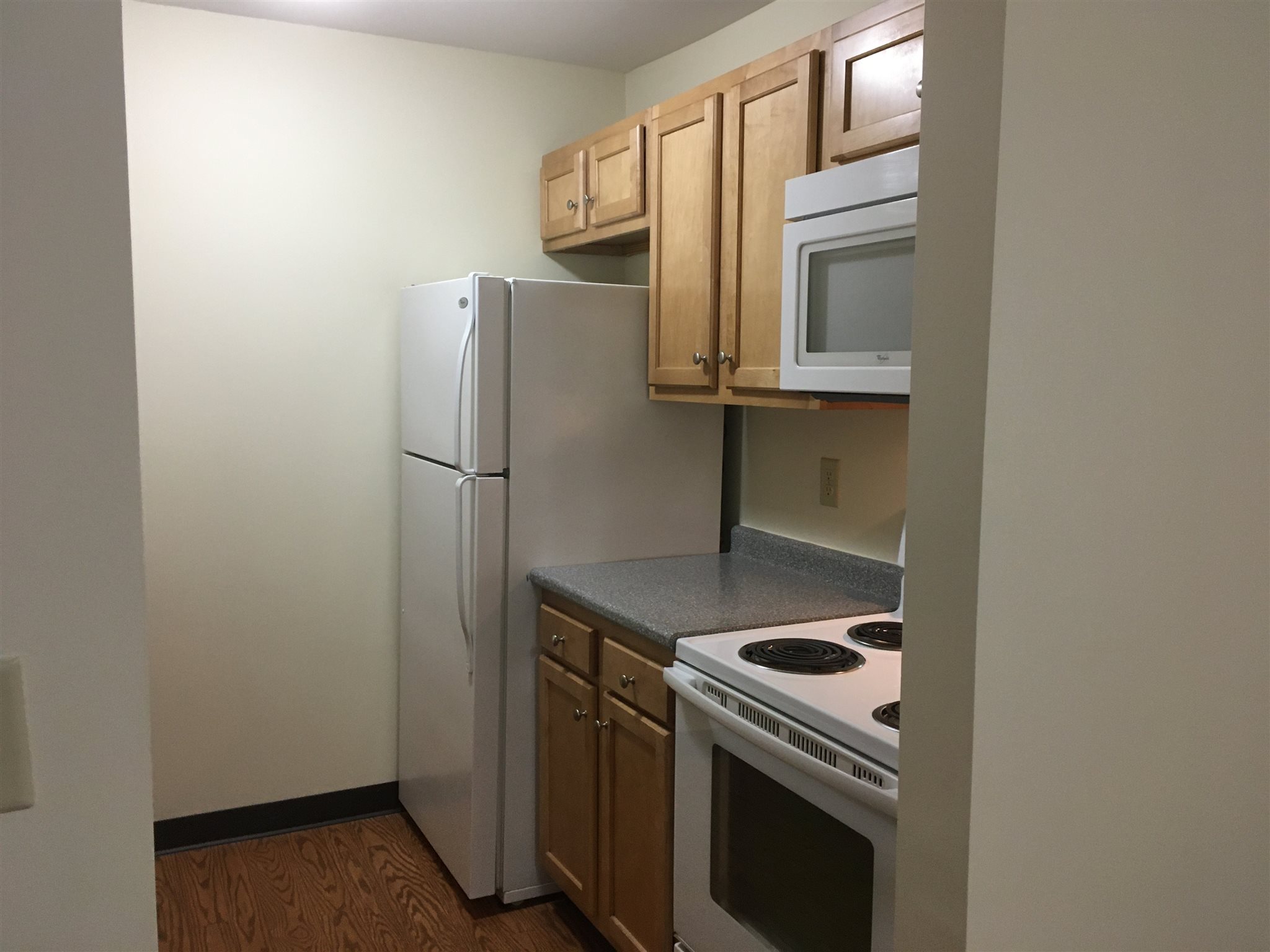 99 Eastern Avenue, Unit 301 Manchester, NH 03104 - Photo 9 of 40