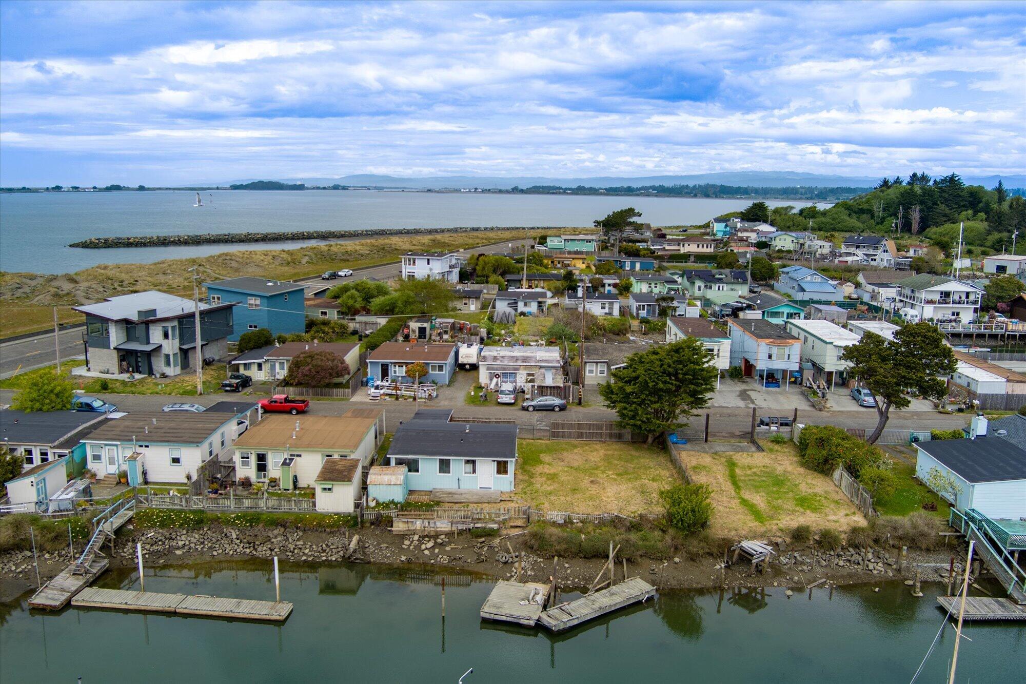 135 Cod Street Eureka, CA 95503 - Photo 8 of 39