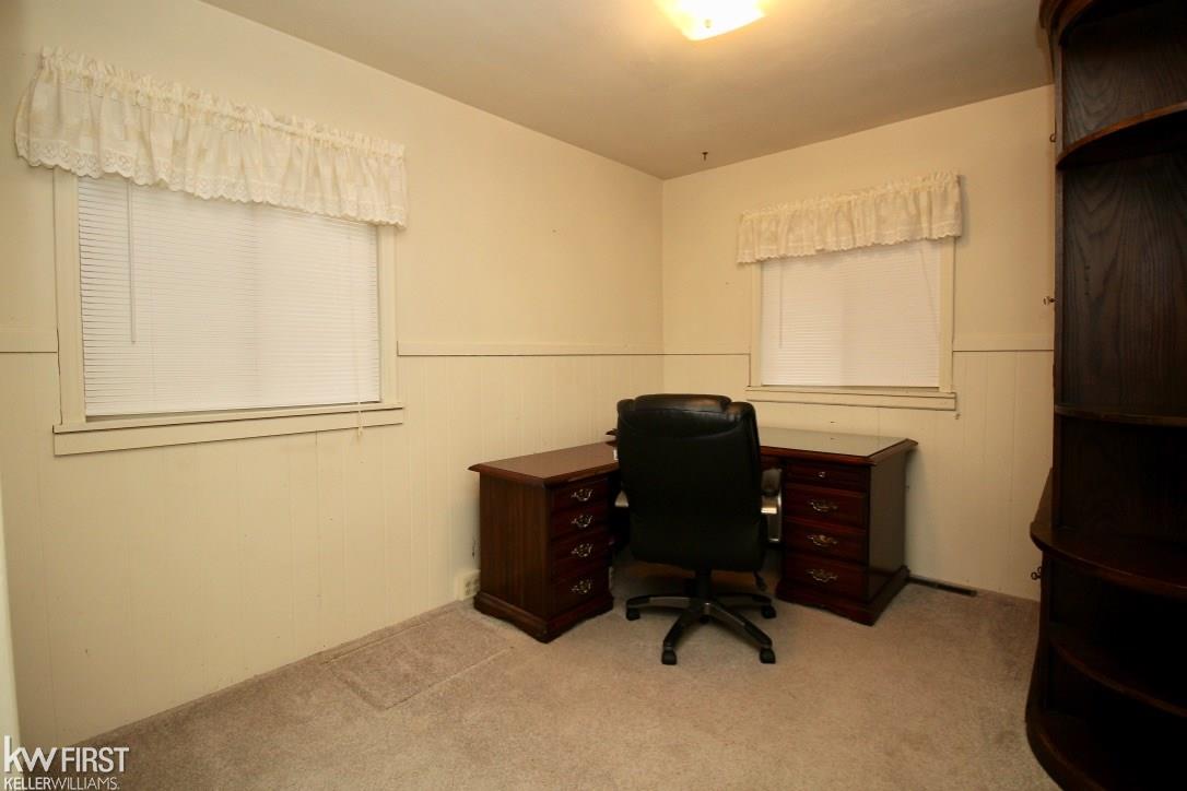 2225 Miller Road Flint, MI 48503 - Photo 22 of 33 50001387-22.JPG