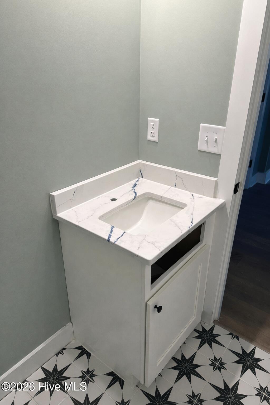 880 High Street Aberdeen, NC 28315 - Photo 6 of 24 Half Bath Downstairs