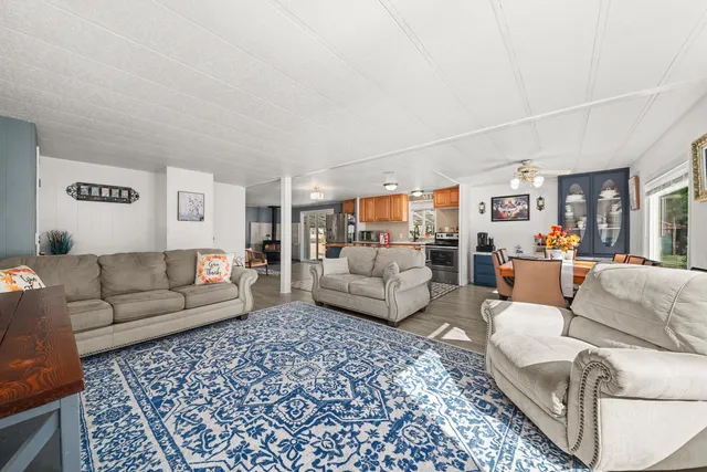 $320,000 | 41210 North Malachi Lane, Elk, WA 99009