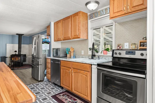 $320,000 | 41210 North Malachi Lane, Elk, WA 99009