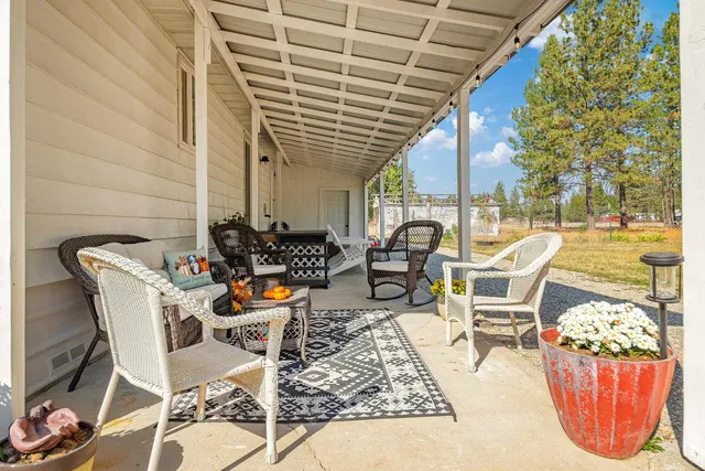 $320,000 | 41210 North Malachi Lane, Elk, WA 99009