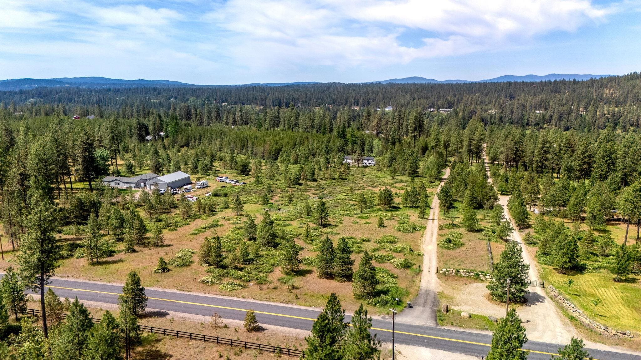28995 North Hardesty Road Chattaroy, WA 99003 - Photo 40 of 46