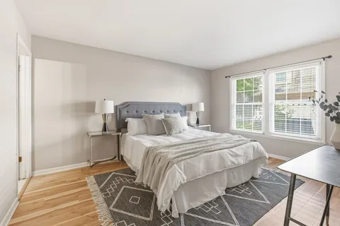 $389,000 | 3000 Hillsboro Pike, Unit 86, Nashville, TN 37215