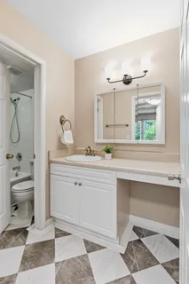$389,000 | 3000 Hillsboro Pike, Unit 86, Nashville, TN 37215