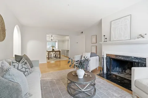 $389,000 | 3000 Hillsboro Pike, Unit 86, Nashville, TN 37215