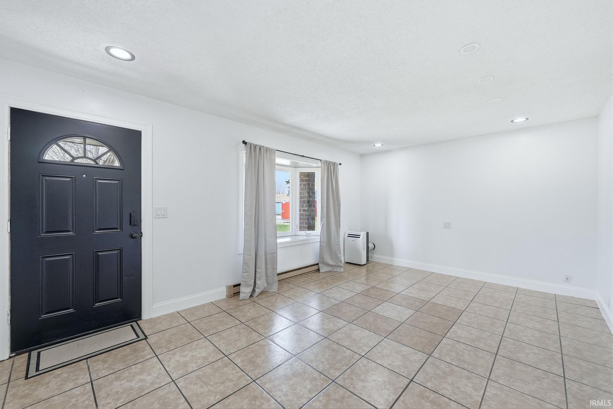 2569 West 645 North Delphi, IN 46923 - Photo 8 of 35