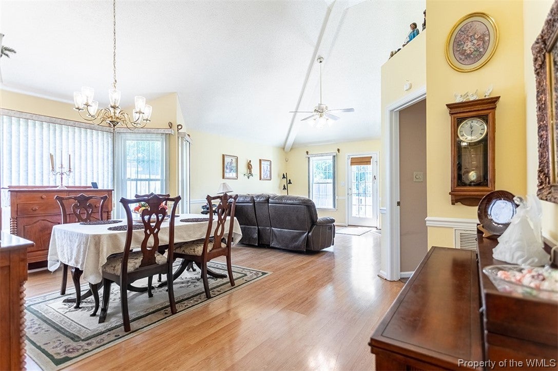 109 Rustling Oak Ridge Yorktown, VA 23692 - Photo 19 of 32 Gallery Image 19