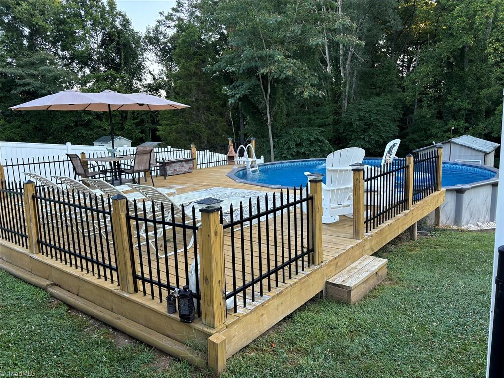 376 Mt View Drive Mount Airy, NC 27030 - Photo 18 of 27