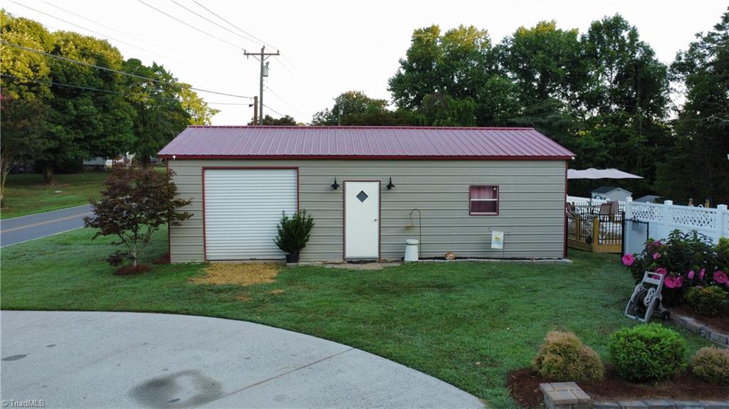 376 Mt View Drive Mount Airy, NC 27030 - Photo 24 of 27